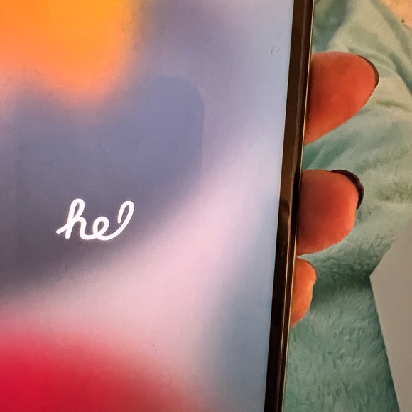 iPhone 11 mint green 256gb - Picture 4 of 13